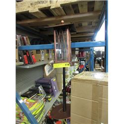 New 6 Foot Metal Bird Feeder with Squirrel Baffle