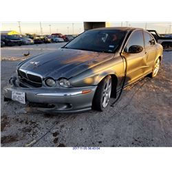 2004 - JAGUAR X-TYPE