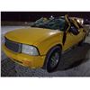 Image 2 : 2004 - GMC SONOMA// SALVAGE TITLE