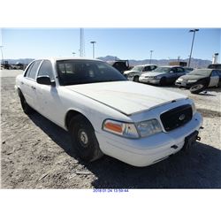 2001 - FORD CROWN VICTORIA // TX TITLE