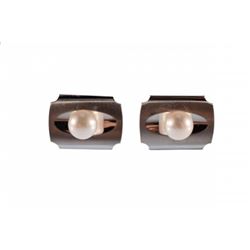 Silver Cufflinks with Freshwater Pearl