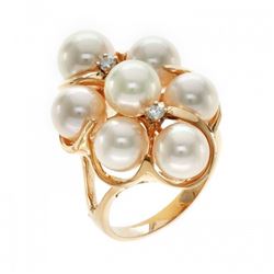 6.5-7.0mm Japanese Akoya Pearl Ring with Diamonds