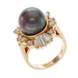 11.0-11.5mm Tahitian Black Pearl Ring with Diamonds