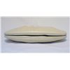 Image 4 : Judith Leiber Beige Lizard Clutch
