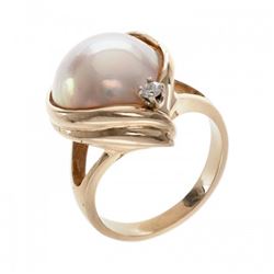 14.5-15.0mm Mabe Pearl Ring with Diamond