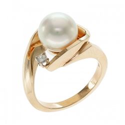 9.0-9.5mm Japanese Akoya Pearl Ring with Diamond