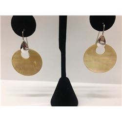 Yellow Shell .925 Sterling Silver Earring 2.03g