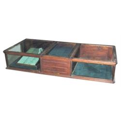 Oak countertop display case, 3 sectio...