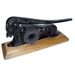 Gem Capper & Cork Press, CI, pat. 189...