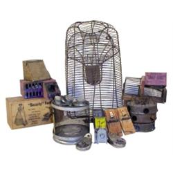 NOS Mouse traps (18), including Snap-...