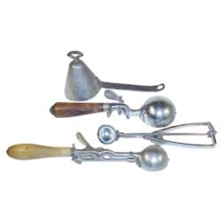 Ice cream dippers (4): 1 pre-1900's c...