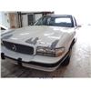Image 2 : 1995 - BUICK LE SABRE// SALVAGE TITLE
