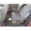 Image 7 : 2002 - CHRYSLER TOWN AND COUNTRY