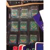 Image 2 : BASEBALL FAN SOUVENIR LOT