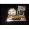 Image 2 : DAVE WINFIELD AUTOGRAPHED BASEBALL & JACK MORRIS AUTOGRAPHED TRADING CARD DISPLAY