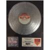 Image 2 : KISS DOUBLE PLATINUM ALBUM AWARD (8" X 10" FRAMED)