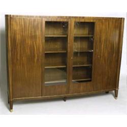 ATELIER DES ARTS DE COENE-FRÈRES, Courtrai/ Brüssel - Bücherschrank, - Makassarholz, Messing. V...