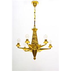 DEUTSCHLAND - Deckenleuchte, - Messingguß. Sechsflammig. Über einem geriffelten Trichter mit za...