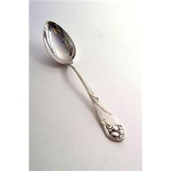 PETER BRUCKMANN & SÖHNE, Heilbronn - 6 Teelöffel Iris, - Silber. Reliefiertes florales Dekor an...