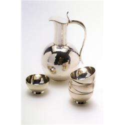 GEBR. DEYHLE, Schwäbisch Gmünd - Likör-Service, - Silber. Hammerschlagdekor. 7-tlg., bestehend...