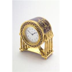 ERHARD & SÖHNE, Schwäbisch Gmünd - Tischuhr, - Messing, Bruyèreholz. Zylindrisches Gehäuse mit...