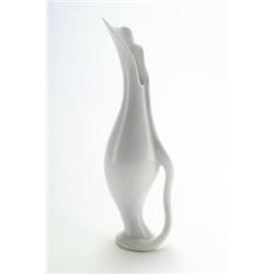 ROSENTHAL, KUNSTABT. SELB, Selb - Vase, - Porzellan. Weiß. Auf rundem Fuß schlanke Form mittig...