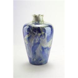 ROSENTHAL, ZWEIGWERK KRONACH, Kronach - F. Meder - Vase, - Porzellan. Farbige Unterglasurbemal...