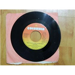 VINYL RECORD - 45 - AEROSMITH - REMEMBER (WALKING IN THE SAND/ BONE TO BONE - 1-11181 - condition fa