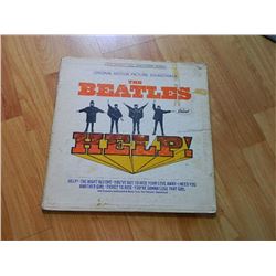 VINYL RECORD - BEATLES - HELP - THE ORIGINAL MOTION PICTURE SOUND TRACK - SMAS-2386 - CAPITOL RECORD