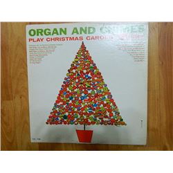 VINYL RECORD - ORGAN AND CHIMES - PLAY CHRISTMAS CAROLS - CAL 726 - condition fair