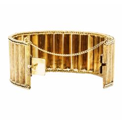 18KT Yellow Gold Lady's Wide Bangle Bracelet