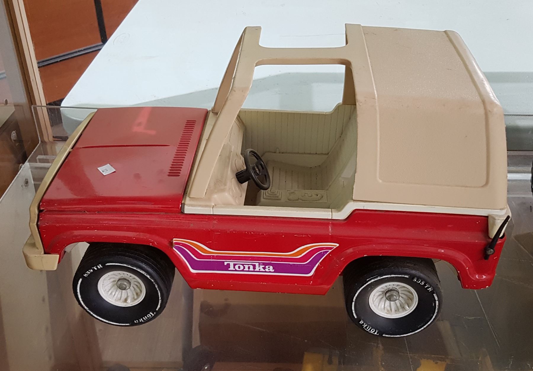 TWO VINTAGE TONKA JEEPS