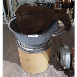 FOUR PC LOT-CASE RECORDS, MIXING BOWL ETC