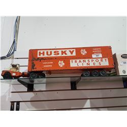 VINTAGE HUSKY TRANSPORT LINES TOY TRUCK & TRAILER