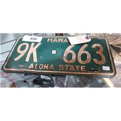 PAIR VINTAGE HAWAII LICENSE PLATES