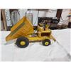 Image 3 : VINTAGE LUMAR MOBILE DUMP TRUCK