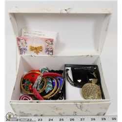 DECORATIVE STORAGE BOX W/NEW WATCH