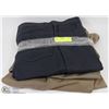 Image 1 : LOT OF 3 SIZE 30 PANTS