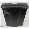 Image 1 : BLACK PAPER SHREDDER - WORKING -