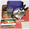 Image 1 : BOX OF KITCHEN ITEMS INCL CHOP WIZARD, PRESSURE