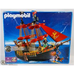 VINTAGE BLACKBEARDS PLAYMOBIL