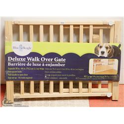 DELUXE WALK OVER GATE