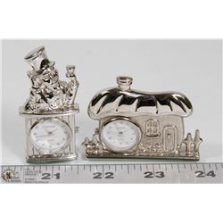 PAIR OF DESKTOP MINI CLOCKS - JESTER WITH HOBBIT