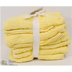 6 PACK OF HAND TOWELS