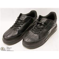 MENS ALL BLACK LIGHT UP SNEAKERS SOLD AS IS M 13