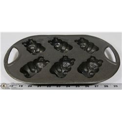 BOX WITH CAST IRON BEAR CHOCOLATE MOLD