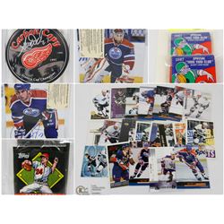 FEATURED ITEMS: SPORTS COLLECTIBLES!