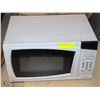 Image 1 : SALTON 1000 WATT MICROWAVE 17" X 12" X 11"