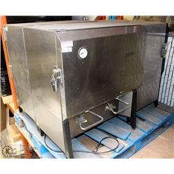 3 SILVER KING BEVERAGE DISPENSER