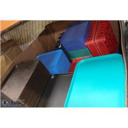 PALLET OF CAFETERIA TRAYS AND DISH RACKS
